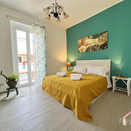Patty Maison - Large & New Central Apartment Bari Exterior photo